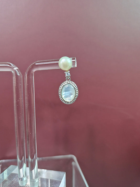 Beautiful Sterling Silver Pearl Earrings