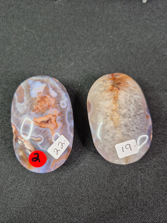 Blue Flower Agate Palm Stones