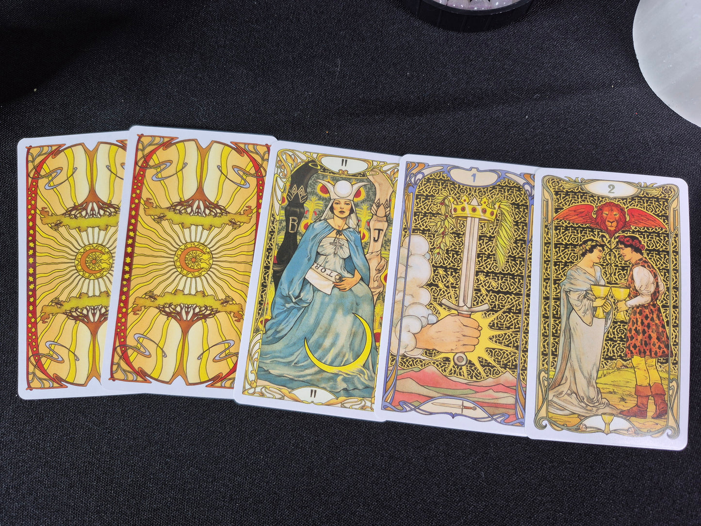 Golden Art Nouveau Tarot