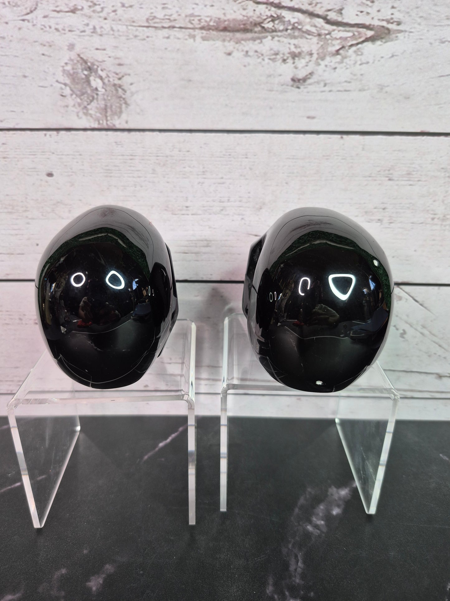 Obsidian Skulls