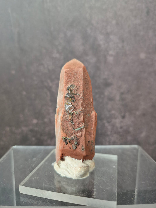 Red Hematite Quartz with Pyrite