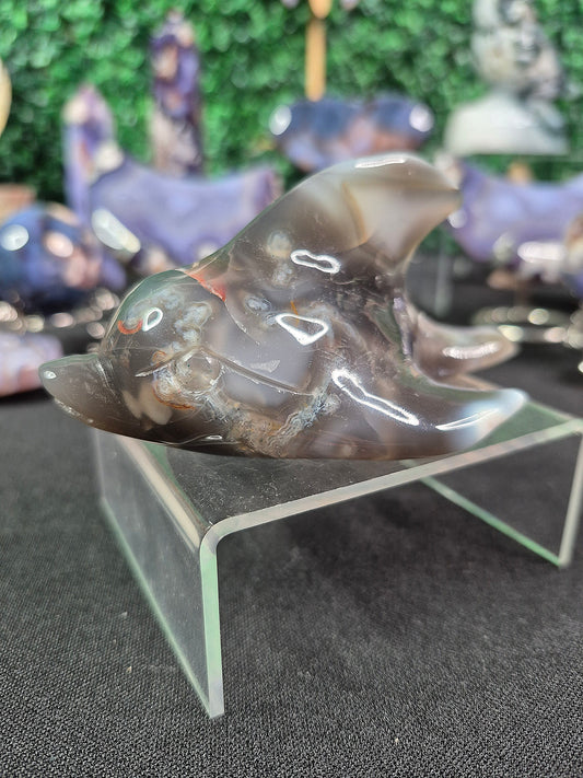 Gorgeous Agate Dolphin Carving