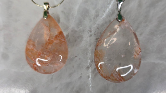 Enchanted Snowflake Garden Quartz Teardrop Pendant Necklaces