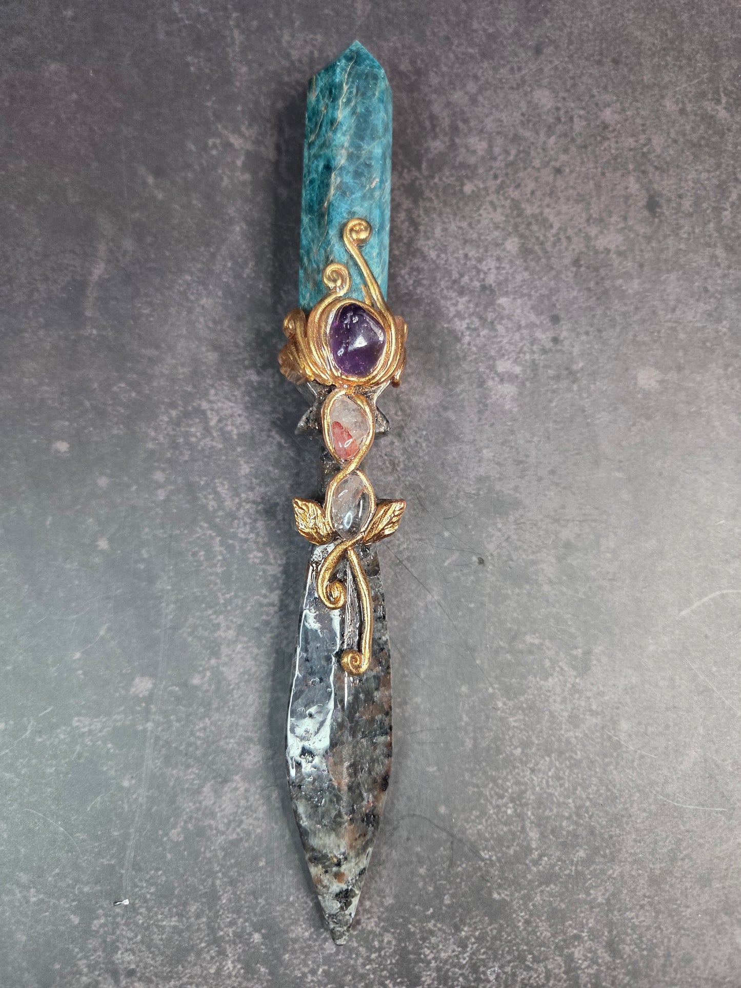 Crystal Daggers